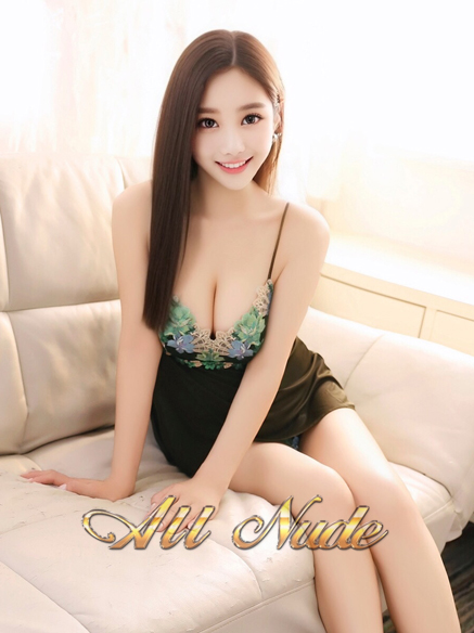 オールヌード 美美(ビビ)さん