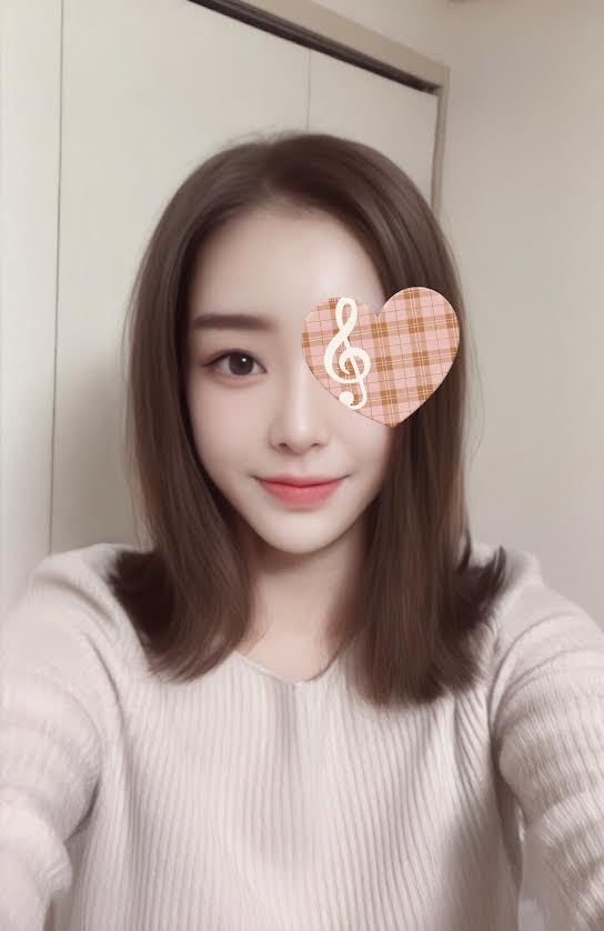 オールヌード アキさん