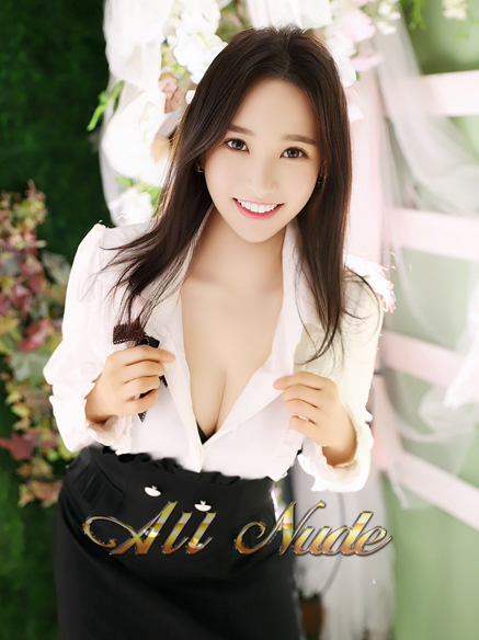 オールヌード&nbsp;セイさん