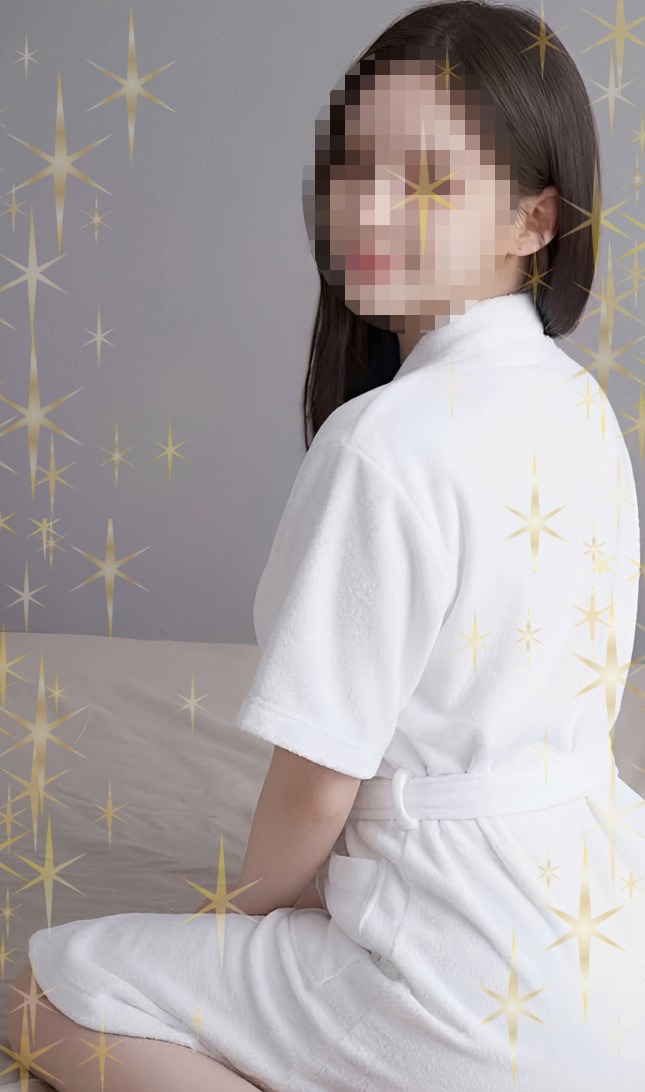 オールヌード&nbsp;シルクさん