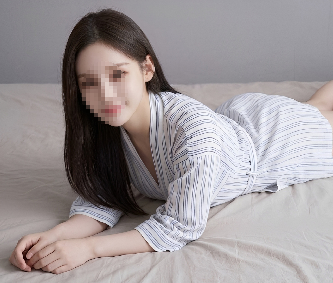 オールヌード&nbsp;シルクさん