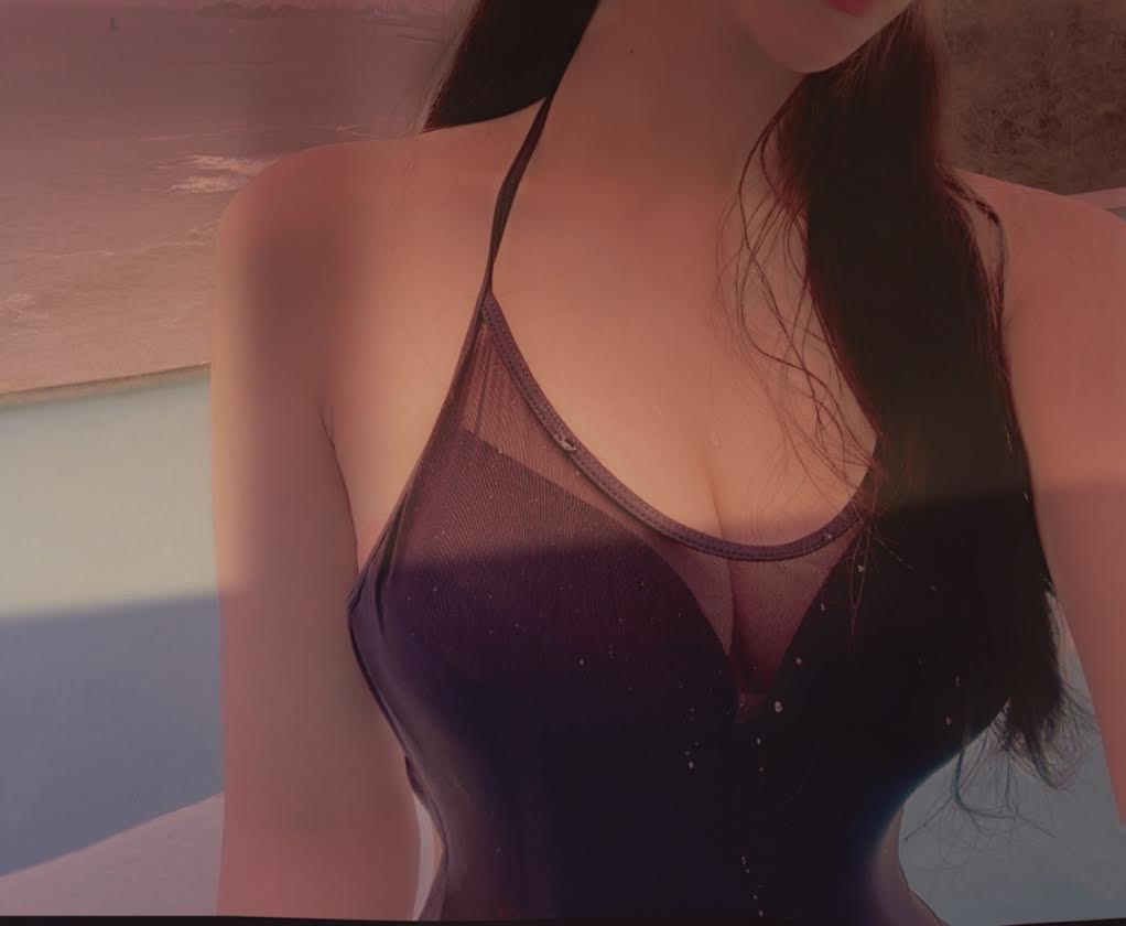 オールヌード&nbsp;シオンさん